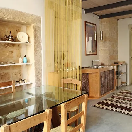 Apartment Palazzo Pindaro *